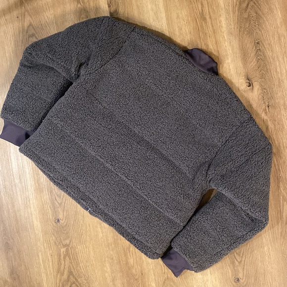 Last Day - Columbia Puffer Jacket - Picture 11 of 12